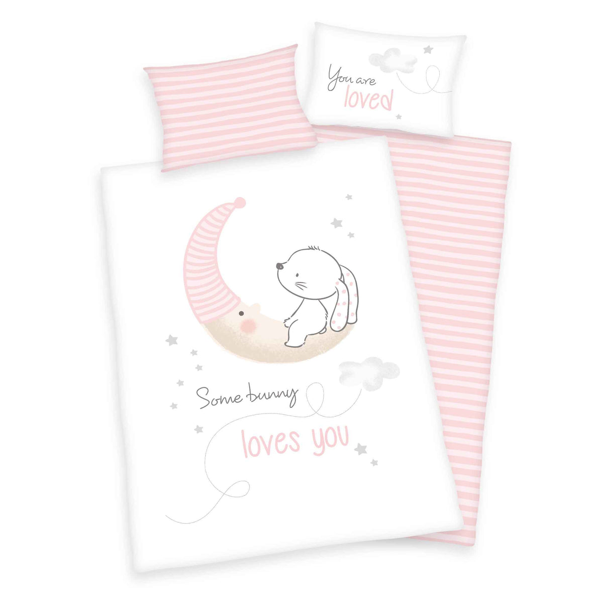 babybest Bettwäsche-Set ‘Little Bunny’ 100 x 135 cm: Bettbezug weiß mit Hase auf dem Mond und „Some bunny loves you“, Wendeseite rosa-weiß gestreift, Kissen 40 x 60 cm „You are loved“
