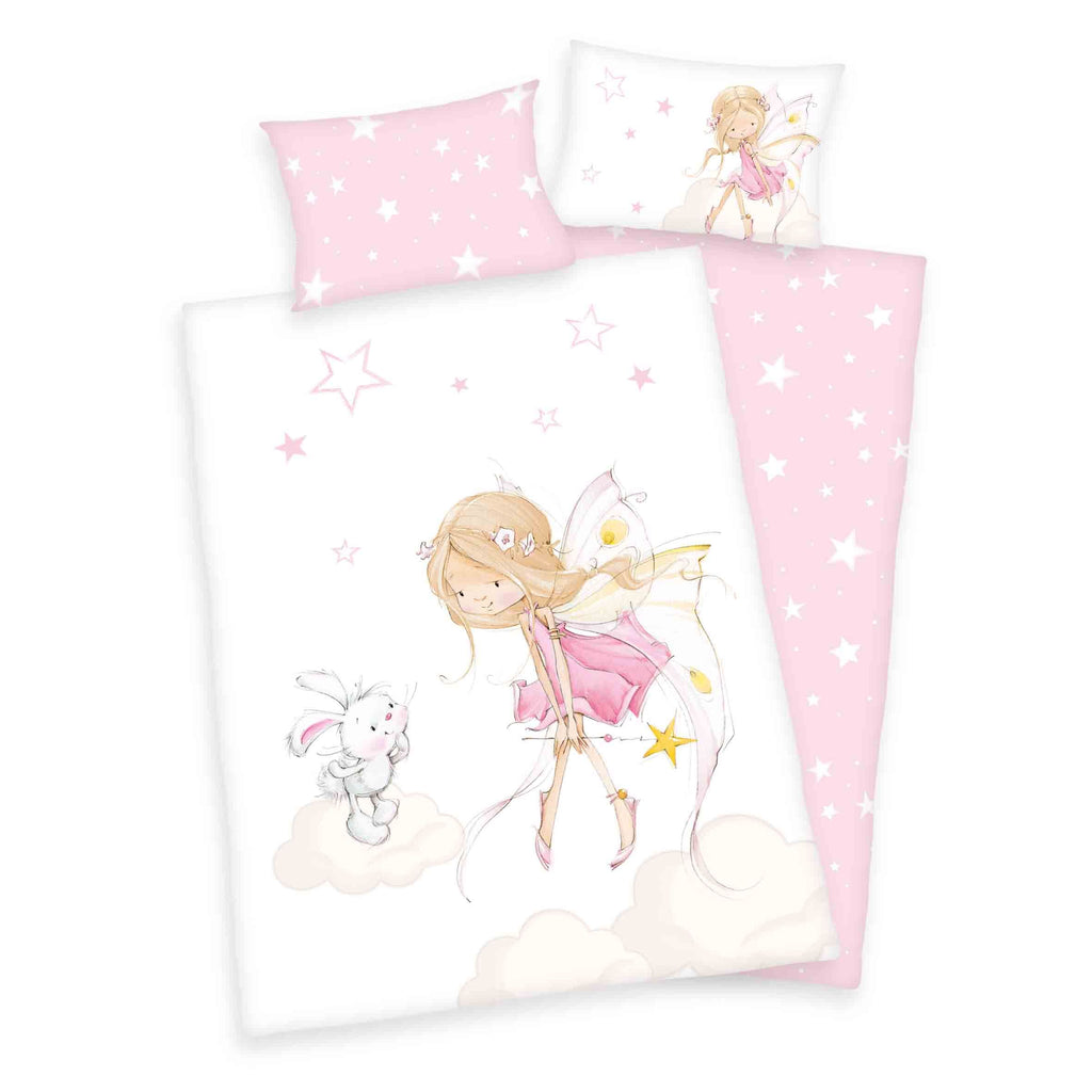 babybest Bettwäsche-Set ‘Little Fairy’ 100 x 135 cm: Bettbezug weiß mit Fee und Hase auf der Wolke, Wendeseite rosa mit Sternen, Kissen 40 x 60 cm