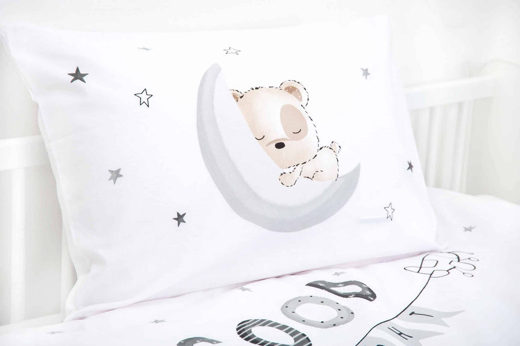 Kissen 40 x 60 cm mit Bär auf dem Mond, Bettwäsche ‘Sleeping little Bear’