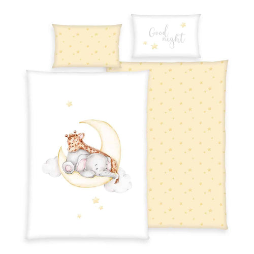 babybest Bettwäsche-Set ‘Sleeping on the Moon’ 100 x 135 cm: Bettbezug mit Giraffe und Elefant auf dem Mond, Wendeseite hellgelb mit Sternen, Kissen 40 x 60 cm „Good night“