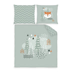 babybest Wiegenbettwäsche-Set ‘Nordic Forest’: Bettbezug 80 x 80 cm mit Tannen auf Salbeigrün, Kissen 35 x 40 cm mit Fuchs, Rückseiten mit Zickzackmuster