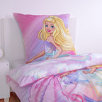 Kissen 80 x 80 cm mit Barbie-Porträt und aufgeschlagene Wolken-Wendeseite