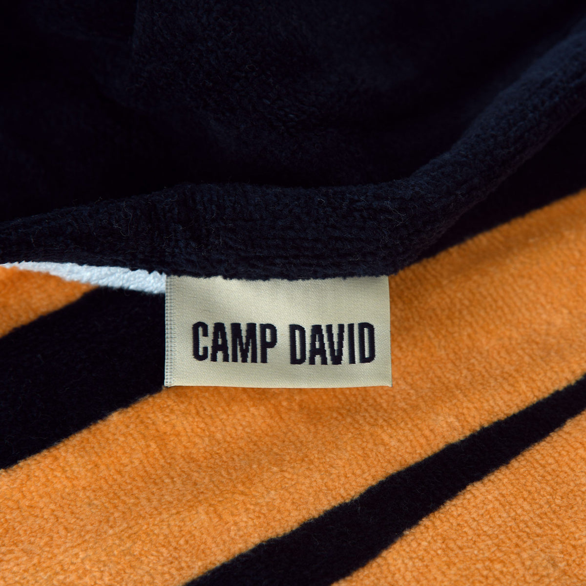 Gewebtes CAMP DAVID Label am Saunatuch ‘Logo Navy’