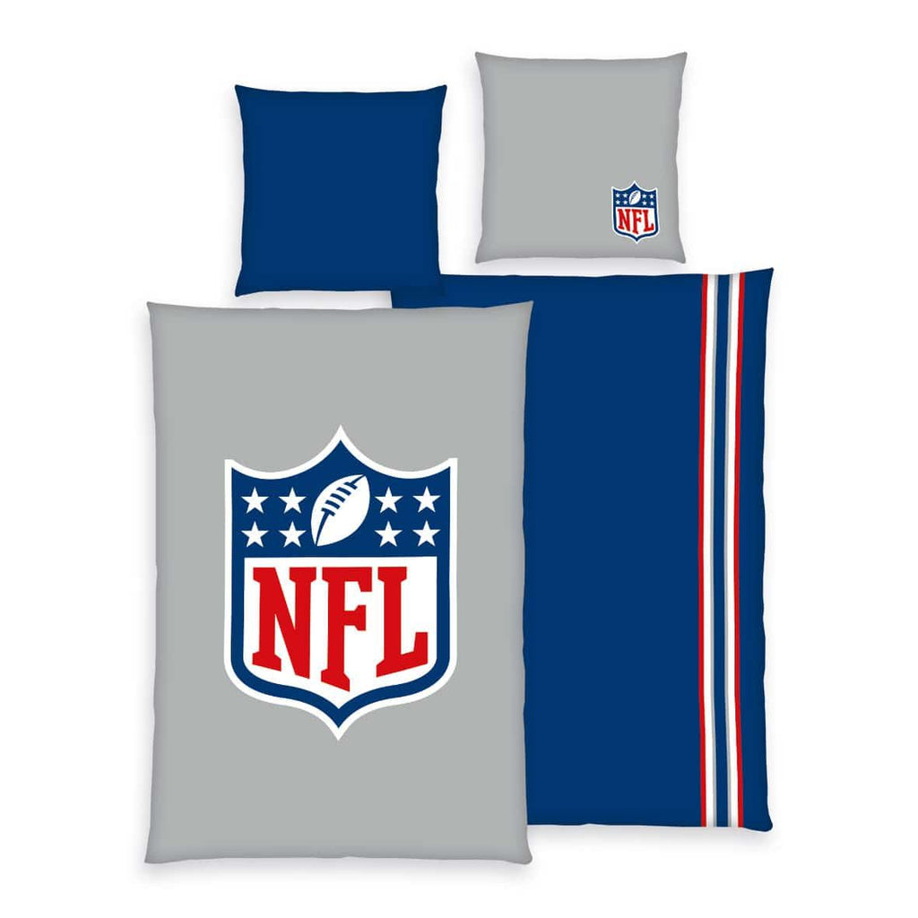NFL Bettwäsche-Set ‘Classic’ 135 x 200 cm: Bettbezug hellgrau mit NFL-Shield, Wendeseite dunkelblau mit rot-weißen Streifen, Kissen 80 x 80 cm