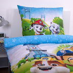 Kissen mit Marshall und Everest auf der hellblauen Pfoten-Wendeseite der Paw Patrol Bettwäsche