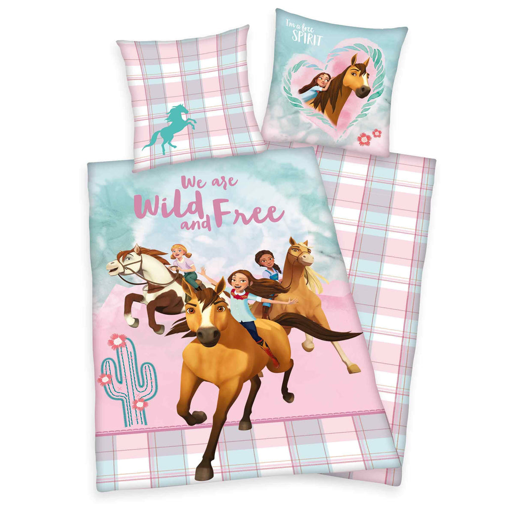 Spirit Bettwäsche ‘Wild and Free’: Lucky und Spirit mit den Freundinnen im Galopp auf Mint und Rosa, Wendeseite kariert