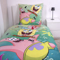 SpongeBob Bettwäsche ‘Friends’ auf einem Einzelbett, Nahaufnahme von SpongeBob und Patrick