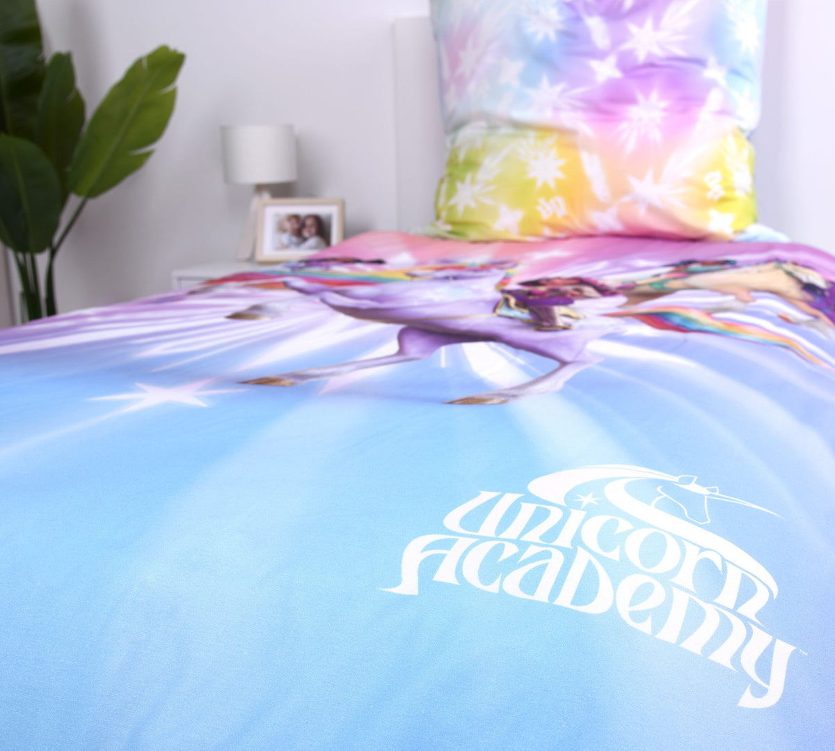 Unicorn Academy Logo auf dem Bettbezug ‘Magic’