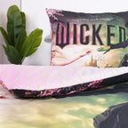 Kissen der Wicked Bettwäsche ‘Mystic’ mit Schriftzug und „Don't hide your magic“
