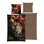 Wild Flowers Bettwäsche-Set ‘Leopard’ 135 x 200 cm: Bettbezug schwarz mit Leopard zwischen Dahlien, Wendeseite mit Leopardenmuster, Kissen 80 x 80 cm