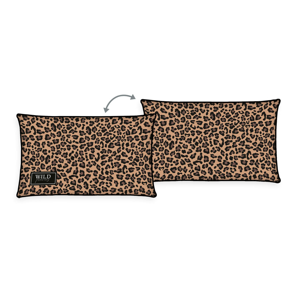 Wild Flowers Dekokissen ‘Leo’ 30 x 50 cm: Leoprint in Braun und Schwarz auf beiden Seiten, schwarze Kante