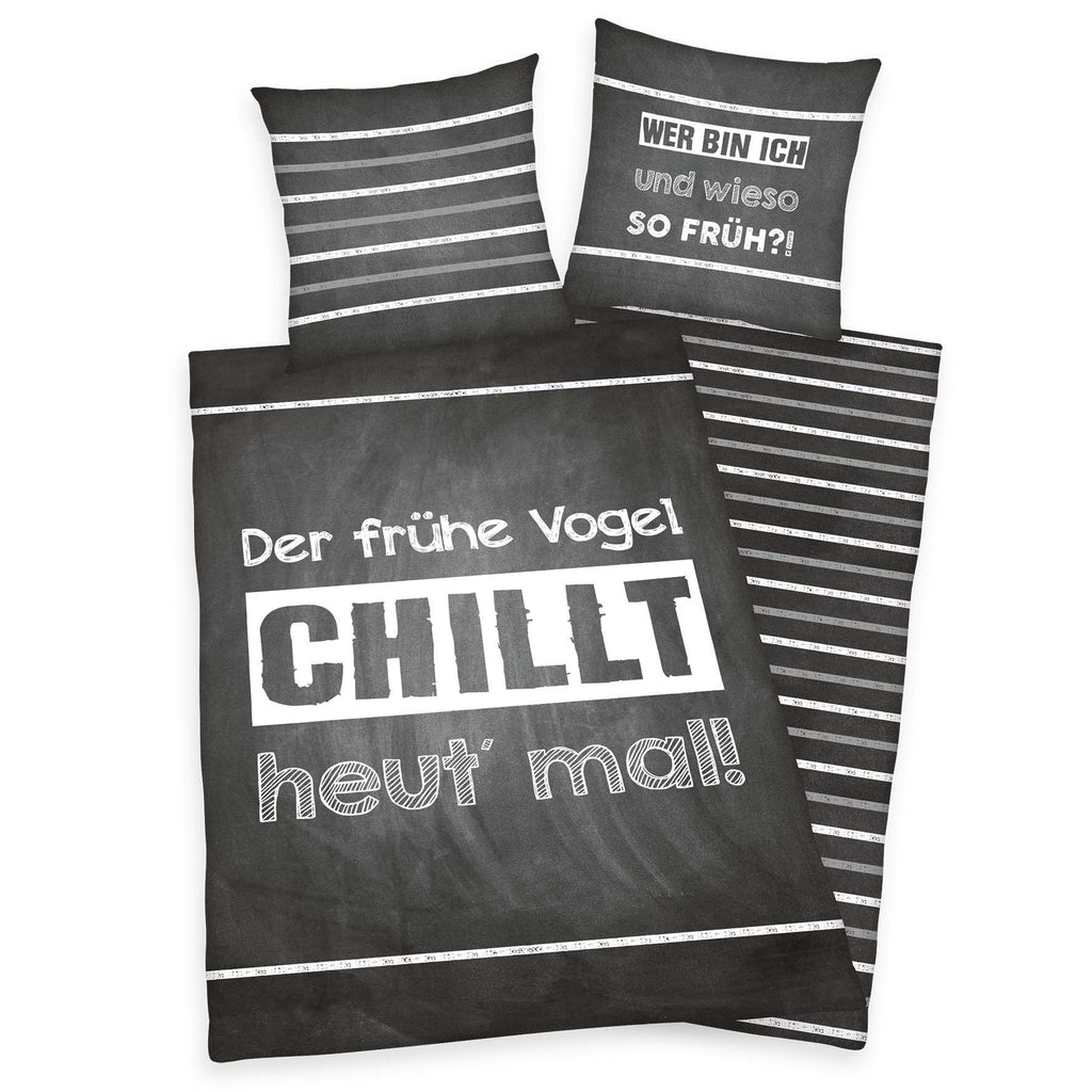 Young Collection Bettwäsche-Set ‘Der frühe Vogel’ 135 x 200 cm: Bettbezug dunkelgrau mit Spruch, Wendeseite grau-weiß gestreift, Kissen 80 x 80 cm mit Spruch